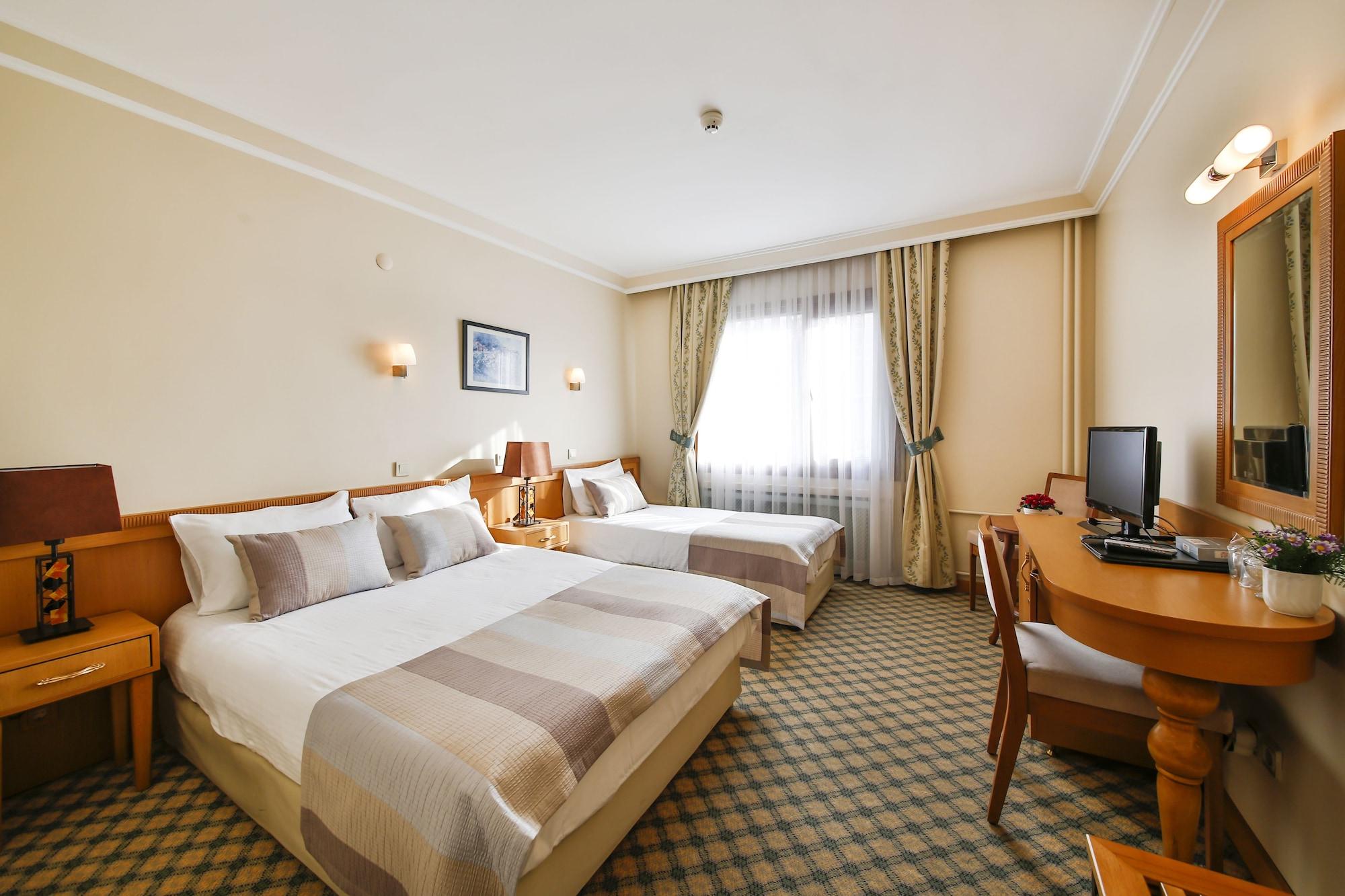 Sidonya Otel